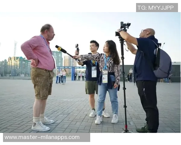 少林足球在国际影坛的独特魅力与外国观众的热烈反响分析